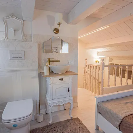 Sant'andreas House 04 *